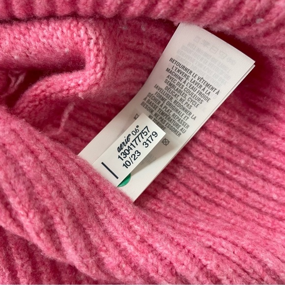 Aerie Women's Soft Pink Oversized Drop Shoulder Crewneck Sweater Size Small - Picture 5 of 7